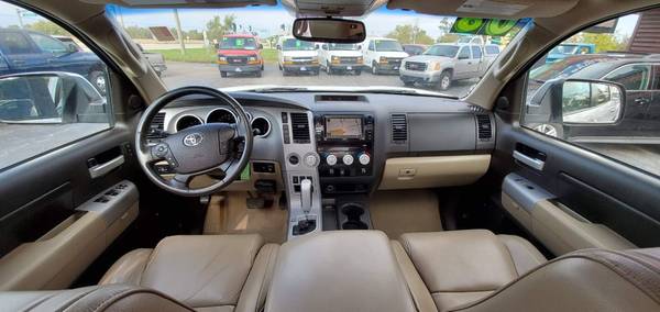 2008 *Toyota* *Tundra* *CrewMax 5.7L V8 6-Spd AT LTD (N for sale in McHenry, IL – photo 16