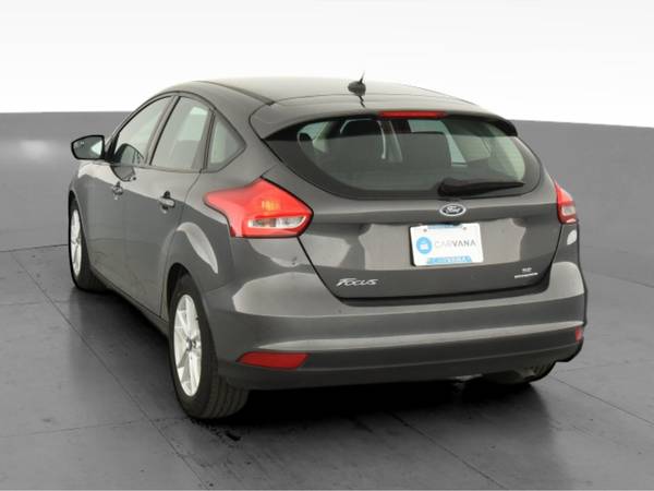 2016 Ford Focus SE Hatchback 4D hatchback Gray - FINANCE ONLINE -... for sale in Sausalito, CA – photo 8