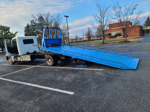 2014 Hino, excellent tow truck - cars & trucks - by owner - vehicle... for sale in Rockville, District Of Columbia – photo 4