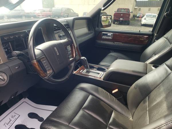 2013 Lincoln Navigator 5 4L V8 4WD - - by dealer for sale in Darlington, PA – photo 2