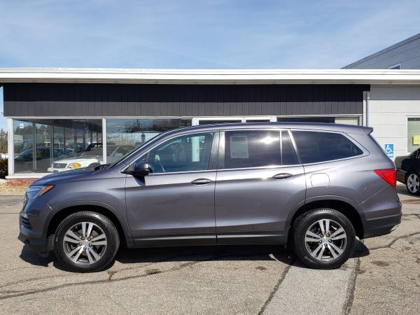 2017 Honda Pilot EX-L AWD, Leather, Roof, Apple CarPlay, Android for sale in Belmont, NH – photo 6