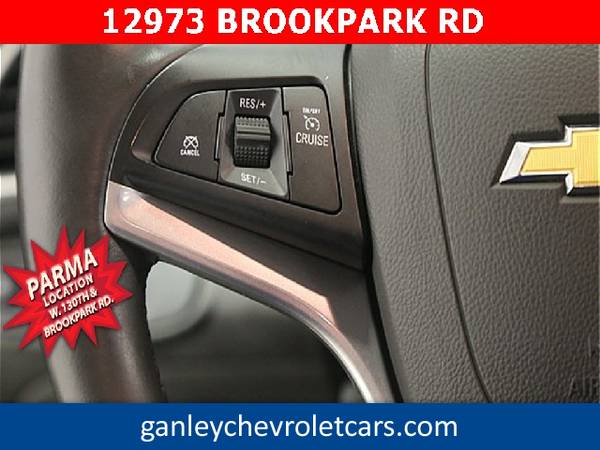 2017 Chevy Chevrolet Trax LT suv Gray Metallic for sale in Brook Park, OH – photo 5
