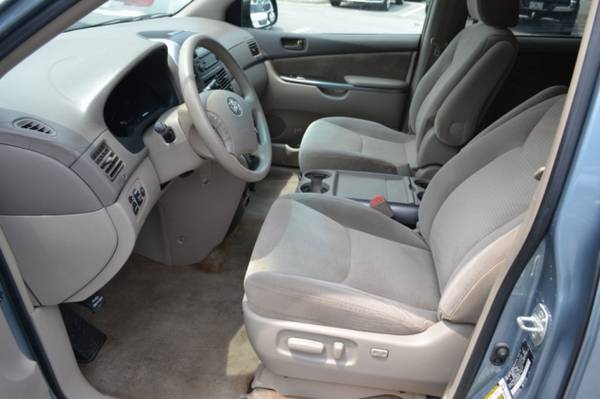 2009 Toyota Sienna LE - - by dealer - vehicle for sale in St. Augustine, FL – photo 20