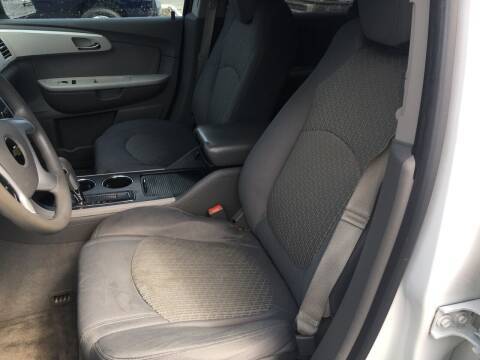 2011 Chevrolet Traverse - - by dealer - vehicle for sale in hudson falls 12839, NY – photo 6