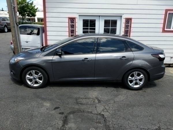 2014 Ford Focus SE FREE WARRANTY included on this vehicle!! for sale in Lynnwood, WA – photo 2