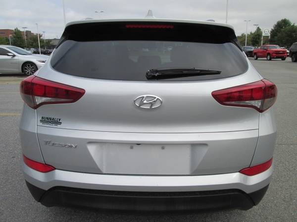 2018 Hyundai Tucson SEL Plus suv Molten Silver - cars & trucks - by... for sale in Bentonville, AR – photo 7