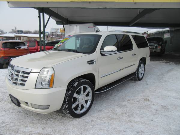 2007 Cadillac Escalade ESV All-Wheel Drive Third Row Loaded! for sale in Billings, ND – photo 5