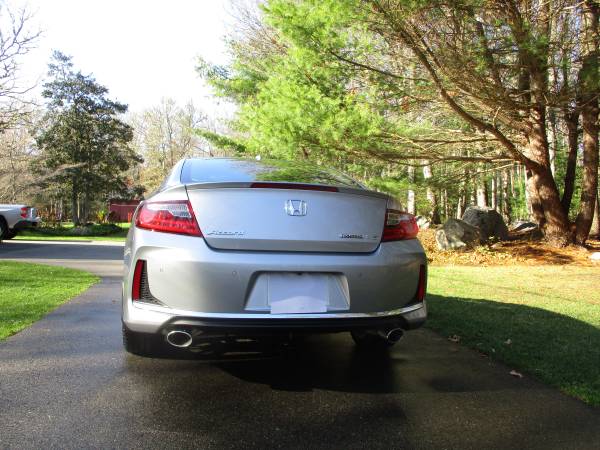 2017 Honda Accord Touring - cars & trucks - by owner - vehicle... for sale in West Barnstable, MA – photo 3