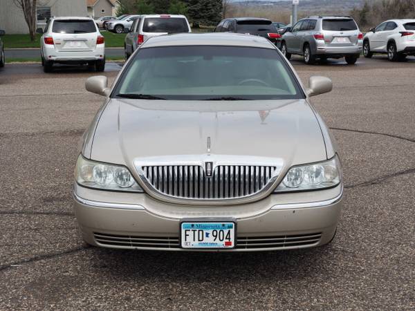 2004 Lincoln Town Car Signature - - by dealer for sale in Inver Grove Heights, MN – photo 7