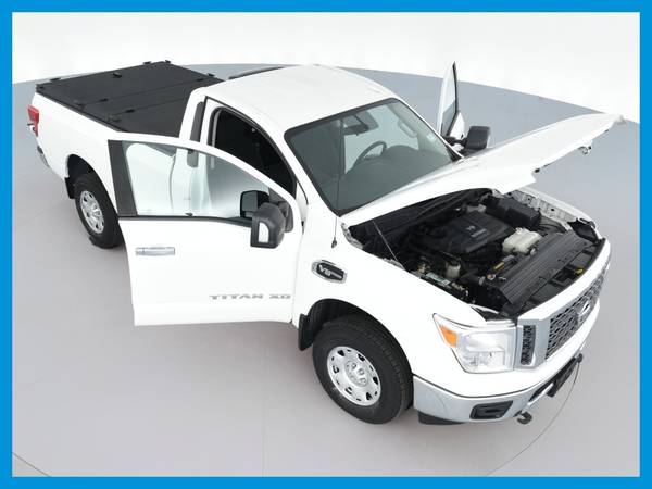 2017 Nissan TITAN XD Single Cab SV Pickup 2D 8 ft pickup White for sale in Beaumont, TX – photo 21