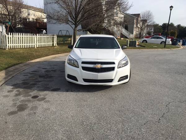 2013 CHEVY MALIBU FOR SALE! - cars & trucks - by owner - vehicle... for sale in Philadelphia, DE – photo 3