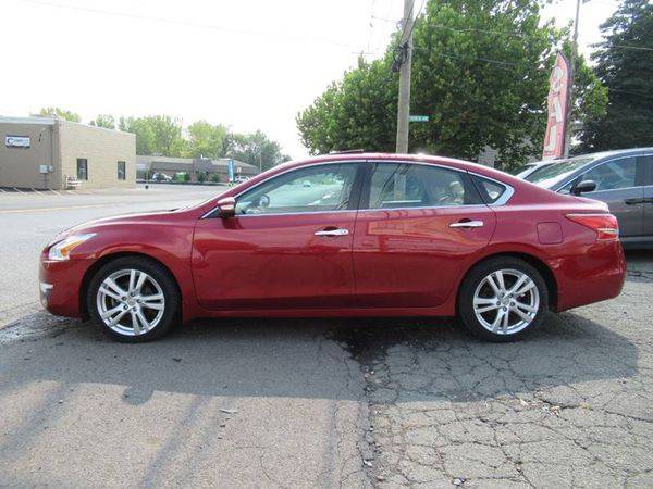 2013 Nissan Altima 3.5 SL 4dr Sedan - CASH OR CARD IS WHAT WE LOVE! for sale in Morrisville, PA – photo 8