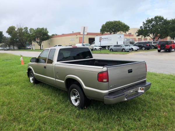 2001 Chevrolet S-10 Excellent Condition - - by dealer for sale in Miami, FL – photo 6