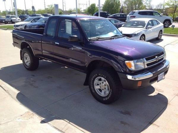 1998 Toyota Tacoma EX CAB 4WD AT - - by dealer for sale in Lincoln, NE – photo 3