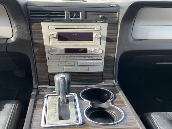 2010 Lincoln Navigator 4WD - cars & trucks - by dealer - vehicle... for sale in Jopin, MO – photo 15