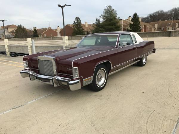1977 Lincoln continental town coupe - 42, 000 miles for sale in Voorhees, NJ – photo 2