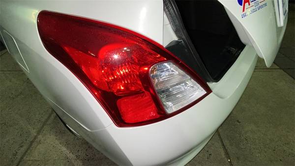 2014 Nissan Versa 1 6 SV sedan Fresh Powder - - by for sale in Raleigh, NC – photo 12