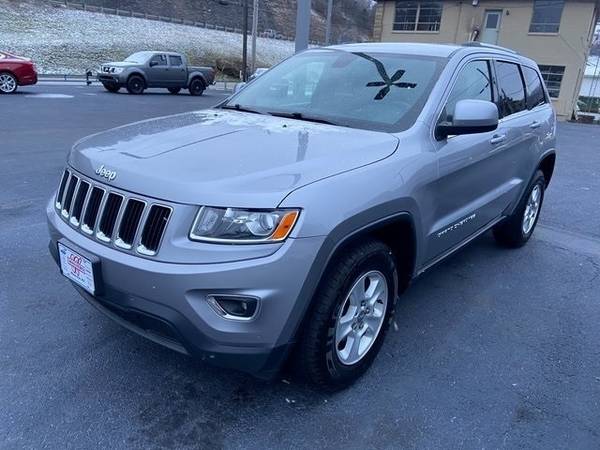2014 Jeep Grand Cherokee Laredo - - by dealer for sale in Pikeville, KY – photo 2