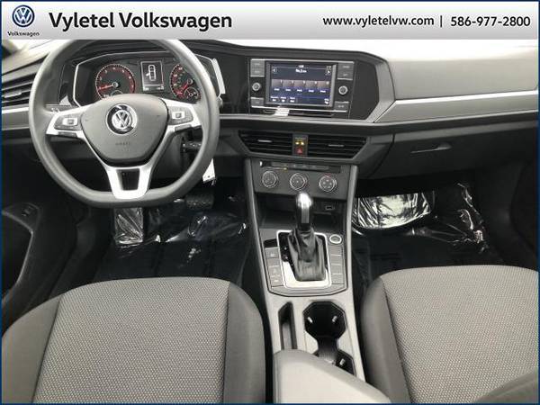 2019 Volkswagen Jetta sedan S Auto w/SULEV - Volkswagen Black - cars for sale in Sterling Heights, MI – photo 10