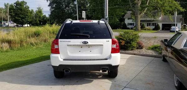 2009 Kia Sportage LX - cars & trucks - by dealer - vehicle... for sale in Spencerport, NY – photo 6
