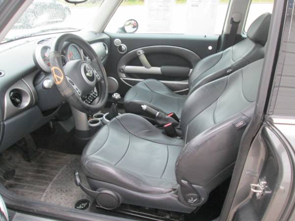 2002 Mini Cooper S - cars & trucks - by dealer - vehicle automotive... for sale in Columbia, SC – photo 2