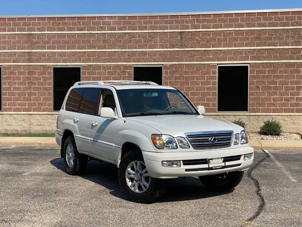 2004 Lexus LX 470: 4WD DVD SUNROOF NAVI 3rd Row Seating for sale in Madison, WI