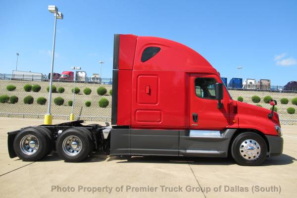 2017 *FREIGHTLINER* *Cascadia* *CA125SLP* Red Delive - cars & trucks... for sale in Dallas, CA – photo 6