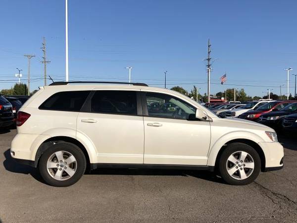 2012 Dodge Journey AWD 4dr SXT hatchback Pearl White Tri-coat for sale in Sterling Heights, MI – photo 2