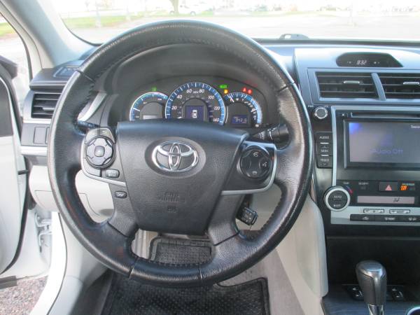 2012 Toyota Camry XLE Hybrid 4Door Sedan for sale in Sioux City, IA – photo 15