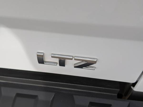 2016 SILVERADO 1500 4WD LTZ Z71 - cars & trucks - by owner - vehicle... for sale in Phoenix, AZ – photo 6