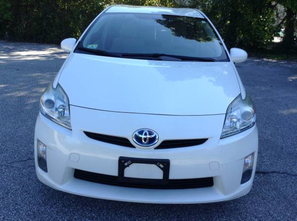 TOYOTA 2011 PRIUS 5DR HB - cars & trucks - by dealer - vehicle... for sale in Clinton, District Of Columbia – photo 2