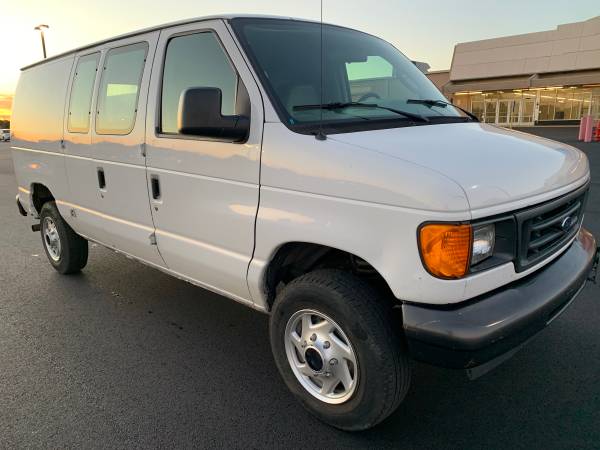 2006 Ford E-250 Van - cars & trucks - by owner - vehicle automotive... for sale in Strongsville, OH – photo 3