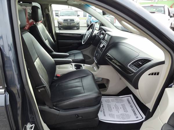 2016 Chrysler Town & Country Touring L - - by dealer for sale in Baltimore, MD – photo 11