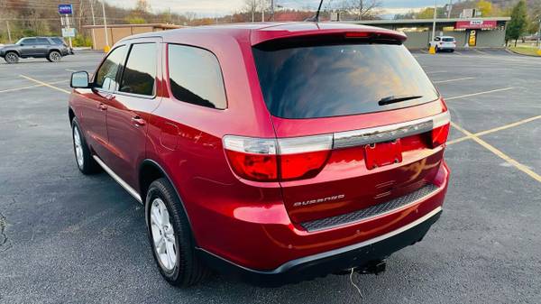 2013 Dodge Durango SXT 4dr SUV suv Burgundy - cars & trucks - by... for sale in Fayetteville, AR – photo 5