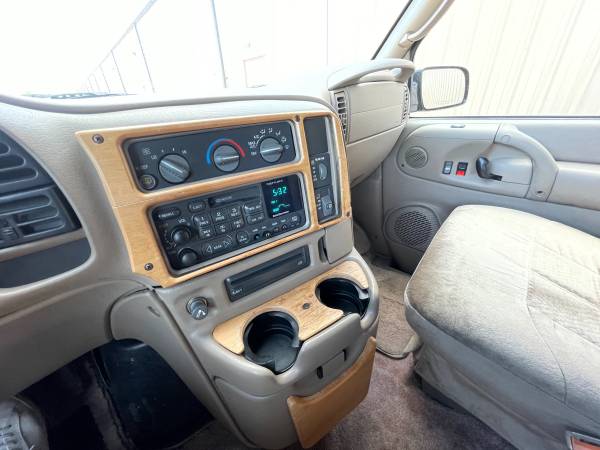 2001 Chevrolet Astro Limited Edition 4 3L V6 - 165, 000 Miles - cars for sale in Uniontown , OH – photo 22