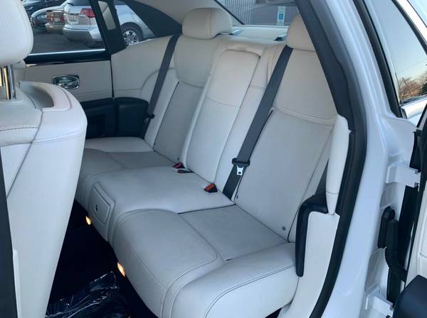 2017 Rolls Royce Ghost 16,286 miles Factory Warranty Remaining -... for sale in Downers Grove, IL – photo 16