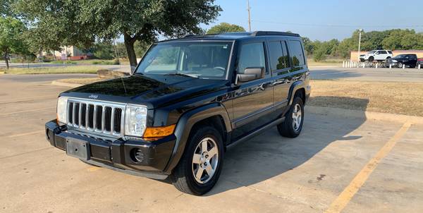 2009 Jeep Commander for sale in Mansfield, TX – photo 2