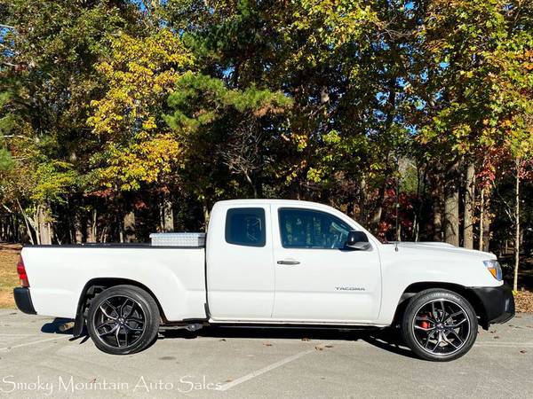2013 Toyota Tacoma Toyota Tacoma Pickup - cars & trucks - by dealer... for sale in Lenoir City, TN – photo 10