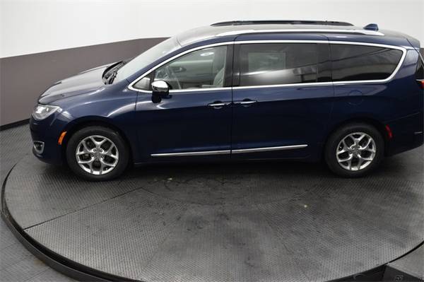 2017 Chrysler Pacifica Limited van Jazz Blue Pearlcoat - cars & for sale in Billings, MT – photo 9
