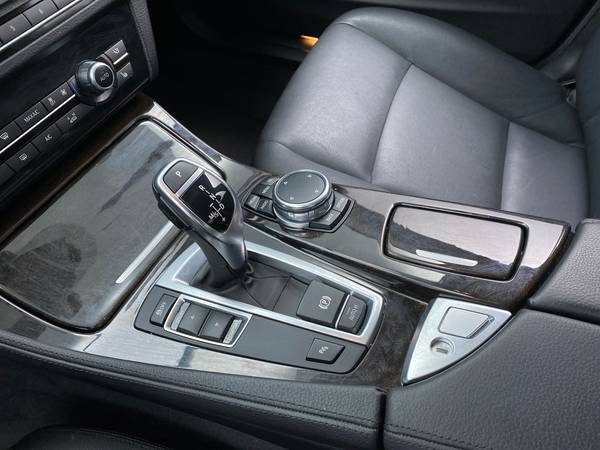 2016 BMW 5 Series 528i Sedan 4D sedan Silver - FINANCE ONLINE - cars... for sale in Riverdale, IL – photo 21