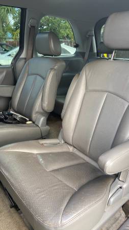 2004 MAZDA MPV $2500 Firm - cars & trucks - by owner - vehicle... for sale in Lantana, FL – photo 5