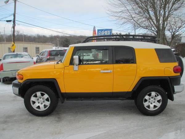 2008 TOYOTA FJ CRUISER 4WD - - by dealer - vehicle for sale in Youngstown, OH – photo 3