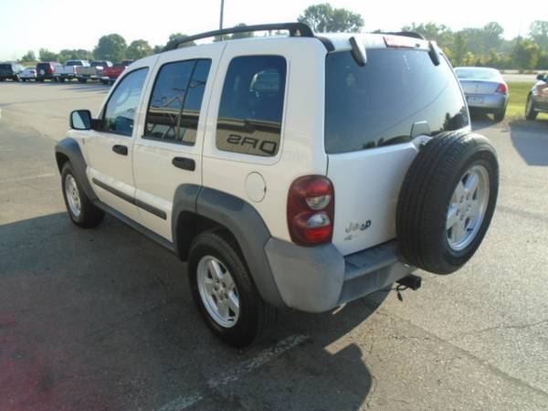 2007 Jeep Liberty Sport 4WD for sale in Mooresville, IN – photo 6