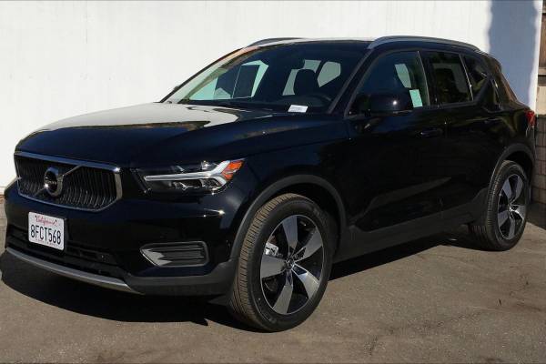 2019 Volvo XC40 AWD All Wheel Drive Certified Momentum SUV - cars &... for sale in Pasadena, CA – photo 12