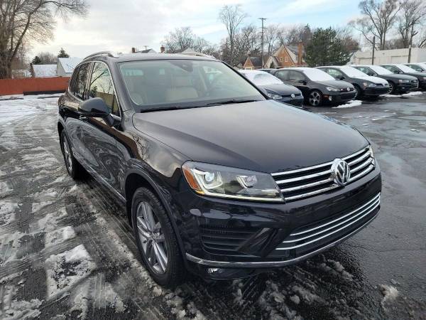 2016 Volkswagen Touareg TDI Lux AWD 4dr SUV - TEXT OR - cars & for sale in Grand Rapids, MI – photo 4