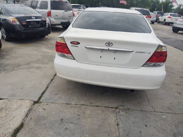 2006 Toyota Camry 4dr Sdn XLE Auto (Natl) - - by for sale in New Orleans, LA – photo 16