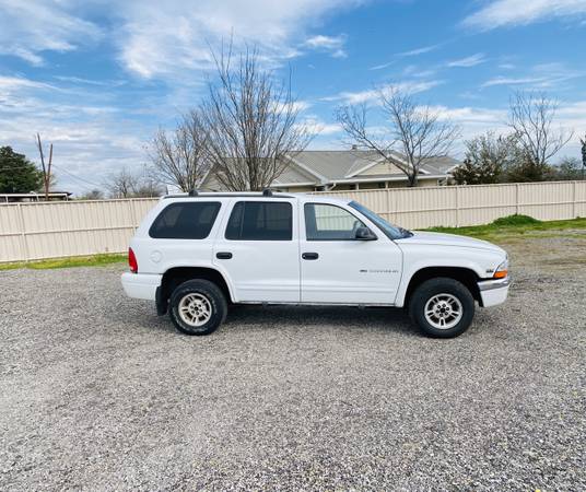 DODGE DURANGO 4WD 5.2L - cars & trucks - by owner - vehicle... for sale in Rockwall, TX – photo 4