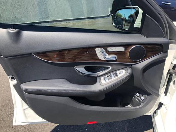 2018 Mercedes-Benz C 350e plug for sale in Daly City, CA – photo 11