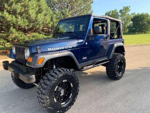 Jeep Wranglers 2003 -2004 clean for sale in Frankfort, IL