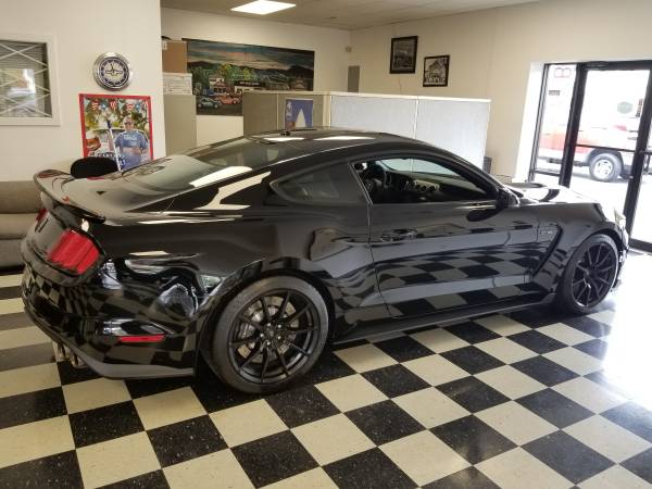 2018 Ford Mustang Shelby GT350 for sale in Holyoke, MA – photo 9